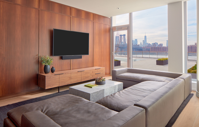 1 bed, 1 bath, $4,650, Unit 11B