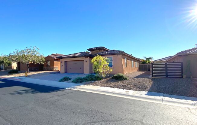 Great single story home 4 beds 3 baths in Henderson
