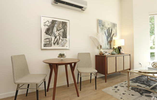 1 bed, 1 bath, 636 sqft, $1,595, Unit 604