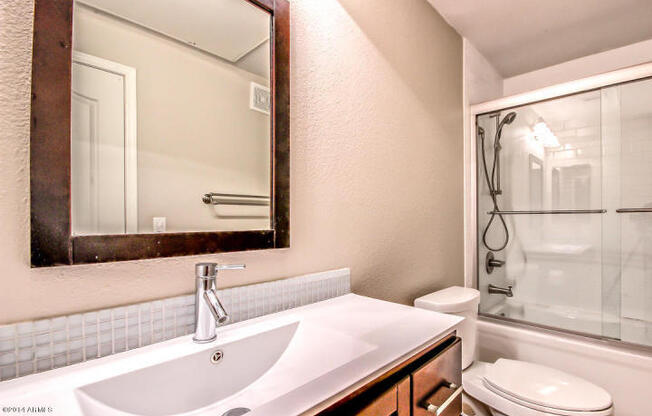 1 bed, 1 bath, $1,410