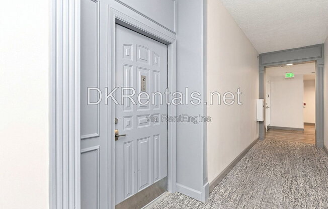 2 beds, 1 bath, 1,054 sqft, $2,200, Unit 728 728