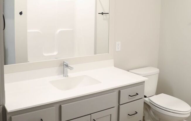 1 bed, 1 bath, 898 sqft, $1,795, Unit 507