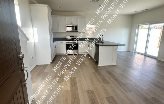 2614 W 2 ST