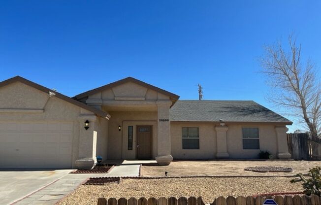 3 beds, 2 baths, $2,450