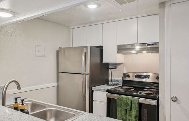 1 bed, 1 bath, 616 sqft, $1,090, Unit 203