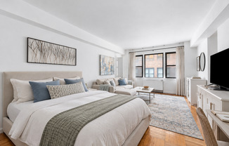 1 bed, 1 bath, $3,350, Unit 8A