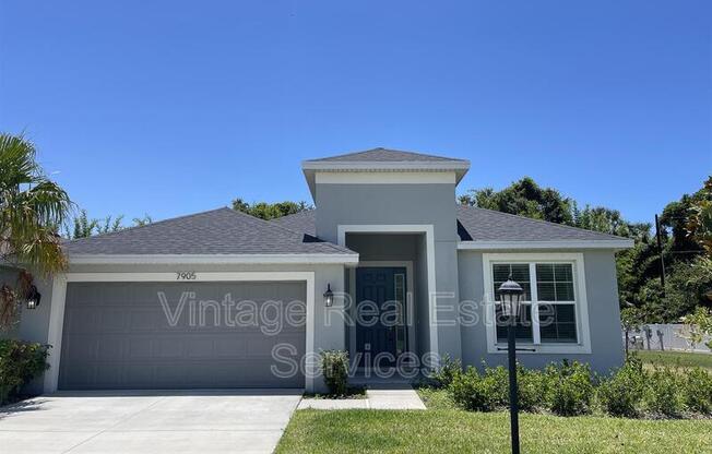 7905 SILVER CLOVER CT