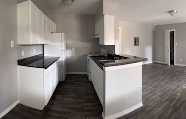 1 bed, 1 bath, 646 sqft, $850