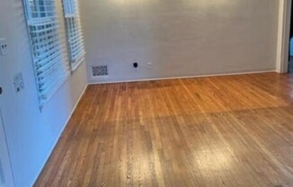 1 bed, 1 bath, 800 sqft, $2,450