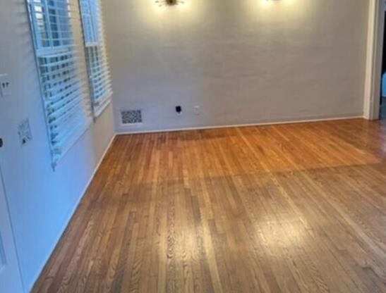 1 bed, 1 bath, 800 sqft, $2,450