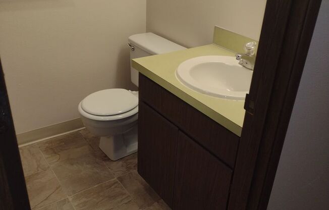 Studio, 1 bath, 212 sqft, $785, Unit 143505