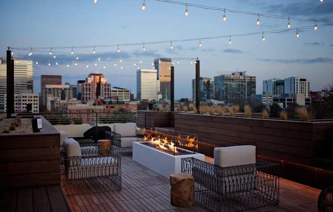 North Hollow Apartments Rooftop Lounge