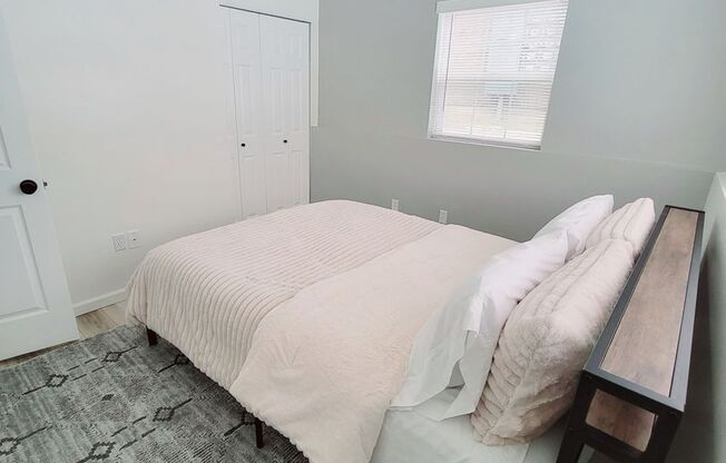 2 beds, 2 baths, 915 sqft, $2,575, Unit 4346-15