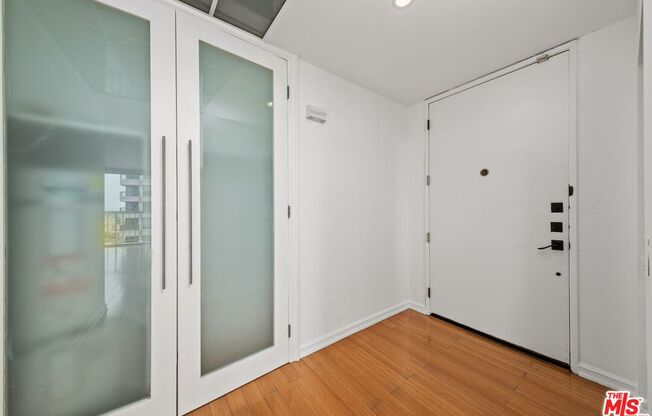 2 beds, 2 baths, 1,019 sqft, $3,900, Unit 1002