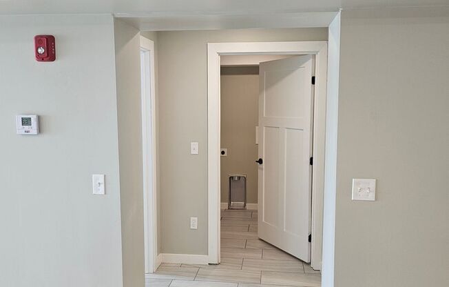 3 beds, 2 baths, 1,218 sqft, $1,450, Unit Neptune 207