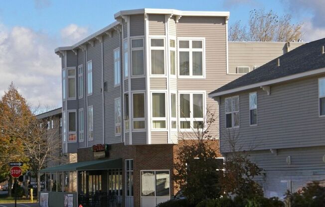 Landmark Square Apartments