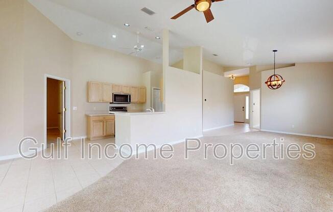 1436 HEDGEWOOD CIR