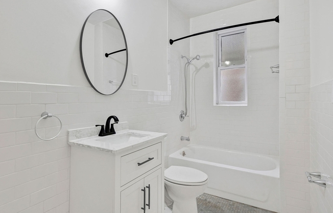 864 Huntington Avenue