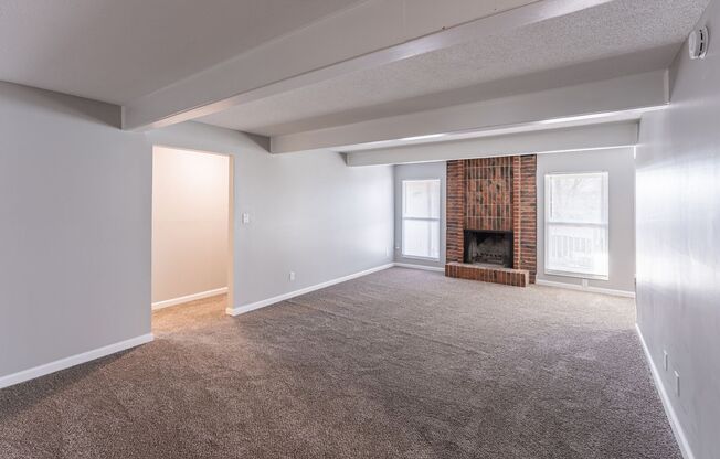 3 beds, 2 baths, 1,350 sqft, $1,455, Unit 201