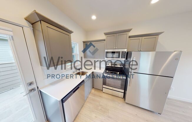 1 bed, 1 bath, 400 sqft, $1,195, Unit 411 Cowden