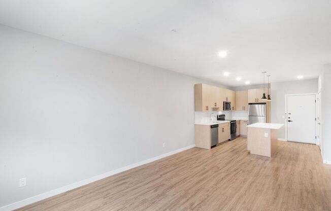 1 bed, 1 bath, 822 sqft, $2,040, Unit 4403