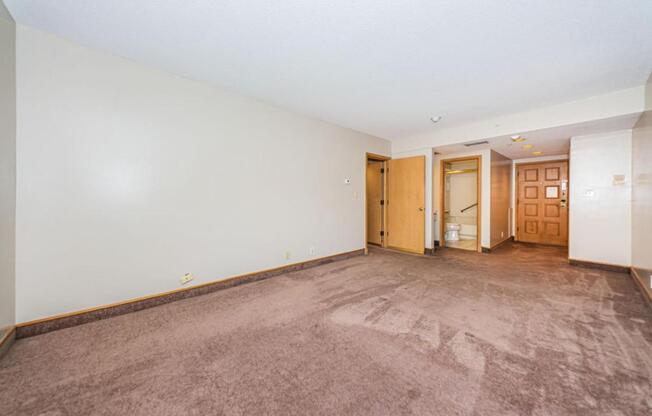 2 beds, 2 baths, 1,210 sqft, $1,950