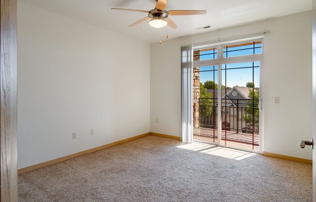 2 beds, 2 baths, 1,132 sqft, $1,660, Unit 8101-402