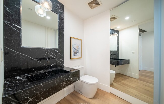 2 beds, 3 baths, 2,230 sqft, $11,000, Unit 14F