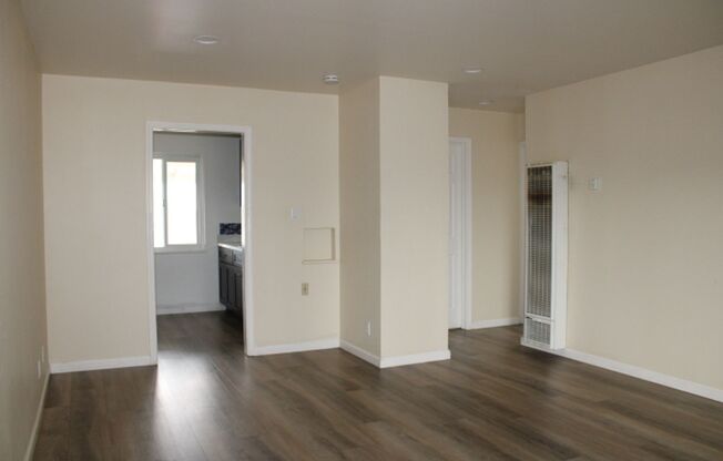 4216 Nevin Ave, Richmond, CA 94805