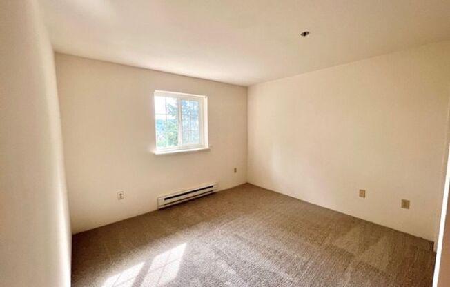 2 beds, 2 baths, 990 sqft, $2,595, Unit A 107