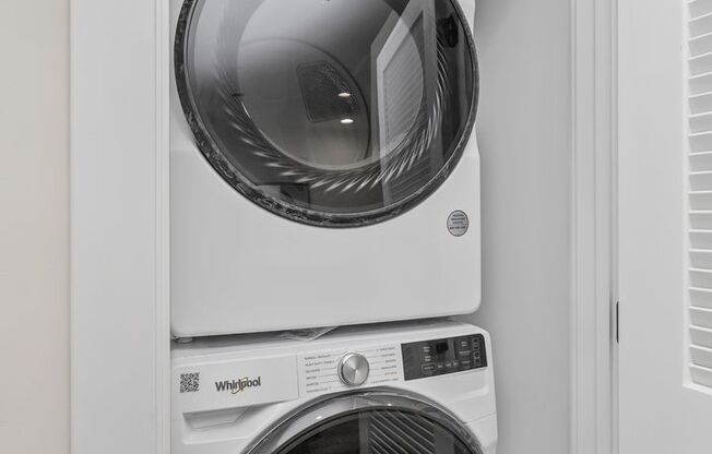 1 bed, 1 bath, 651 sqft, $2,650, Unit B06