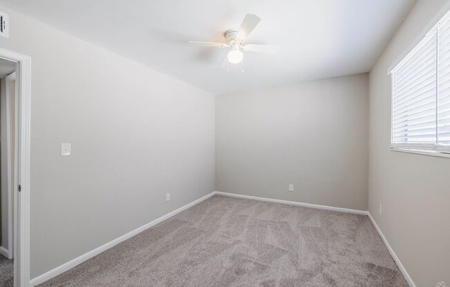 2 beds, 1 bath, 750 sqft, $1,550, Unit 7