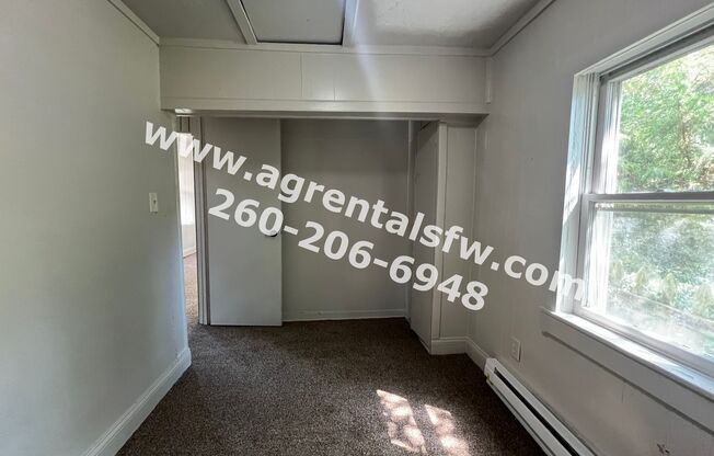 3 beds, 1 bath, $1,085