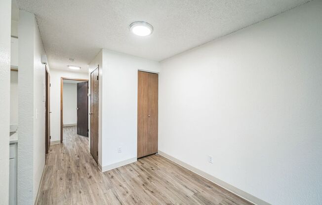 1 bed, 1 bath, 750 sqft, $1,295, Unit 9 - STUDIO