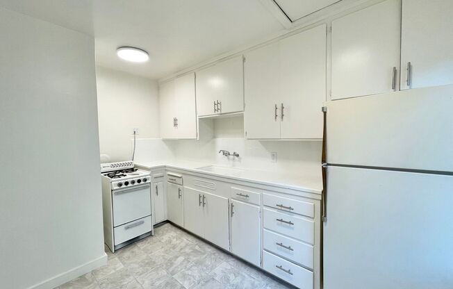 1 bed, 1 bath, $1,495, Unit 02