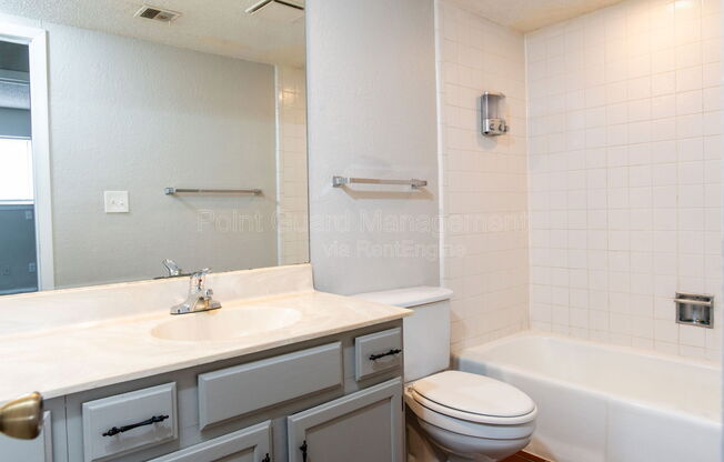 Studio, 1 bath, 384 sqft, $595, Unit 2110