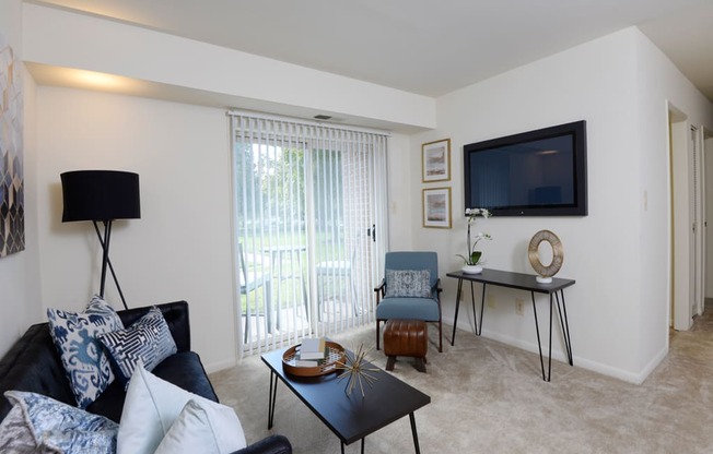 Woodsdale Apartments
