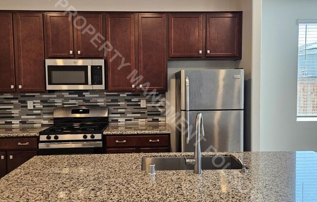 Quiet 4bd 3ba home in Folsom Ranch