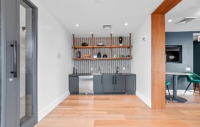 Studio, 1 bath, 531 sqft, $2,800, Unit 617