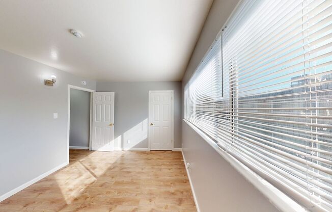 2 beds, 1 bath, 715 sqft, $2,450, Unit 625-6