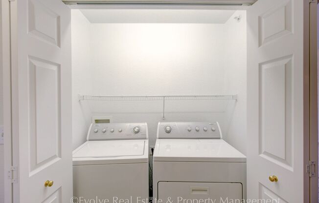 2 beds, 2 baths, $1,795, Unit # 10303