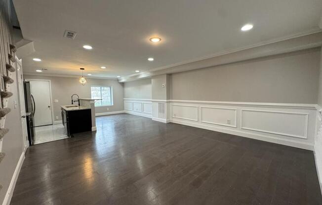 2554 HARLEM AVE
