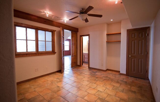 4 beds, 3 baths, 2,200 sqft, $2,275, Unit AW 103