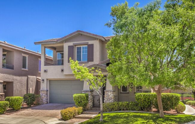 AMAZING SUMMERLIN HOME IN GREAT COMMUNITY