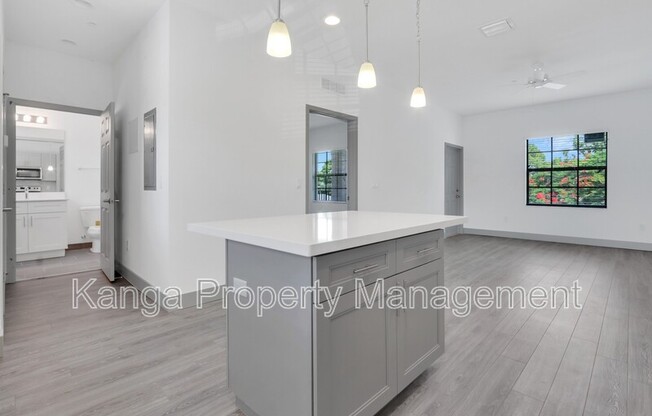 540 NE 14 CT