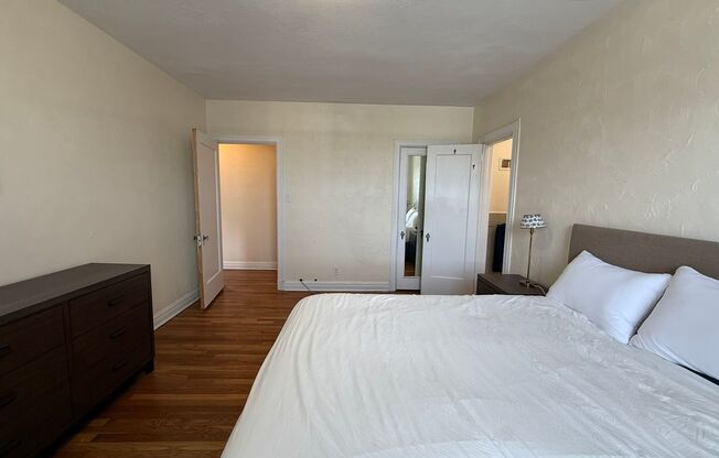 2 beds, 2 baths, 1,303 sqft, $3,000, Unit 601