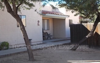 20 E MLS DR