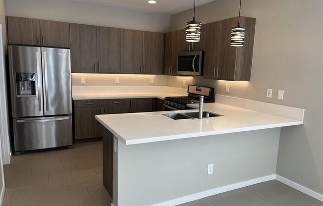 11290 Hidden Peak Ave