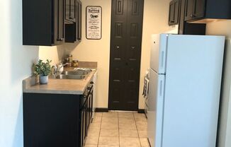 2 beds, 1 bath, 925 sqft, $1,275, Unit 4719 Indian Hills Dr., #15, Mount Pleasant, WI 53406