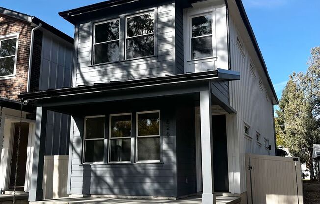 Stunning New Build in Boise’s East End – Easy Access to St. Lukes!!